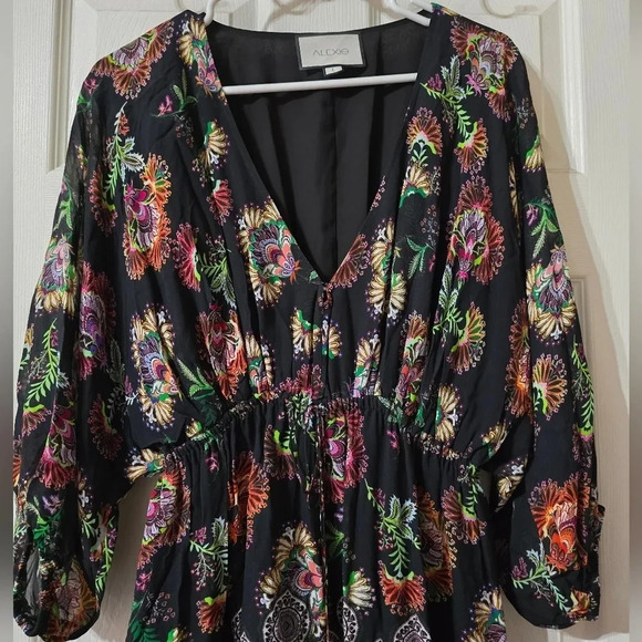 ALEXIS Holli Tapestry Print Mini Dress, Boho Peasant Dress w/Tassle Ties, EUC! - Picture 5 of 16